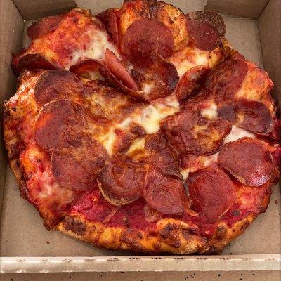 Personal pepperoni pizza