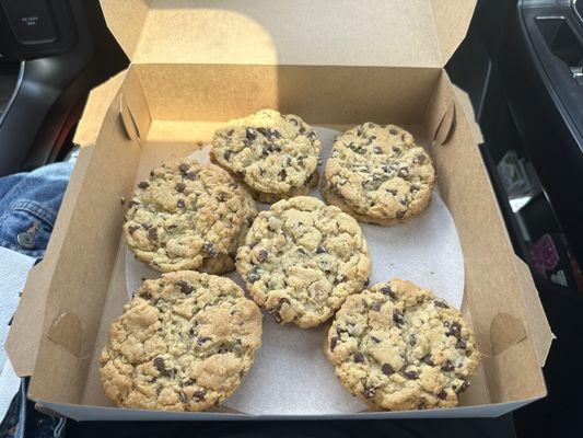 Dozen Oatmeal Chocolate Chip Cookies