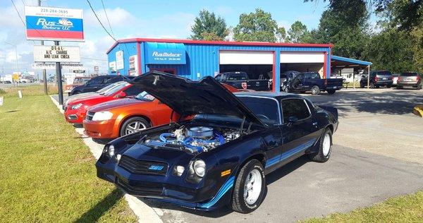 1980 Z28 with it's new 357 motor