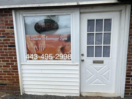 Golden Massage Spa Entrance