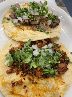 Tacos asada and chorizo