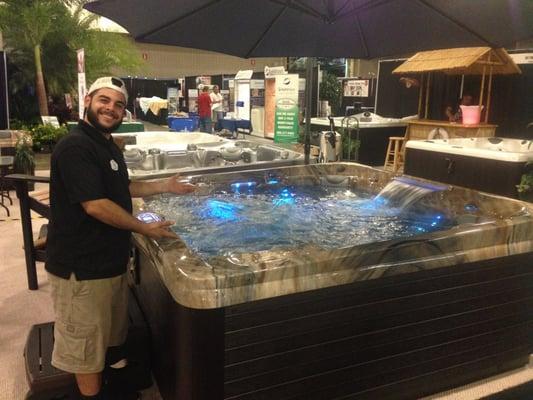 Elite 8000 Hot Tub at Home Show