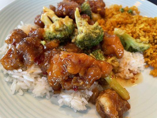 Orange chicken white & fried rice