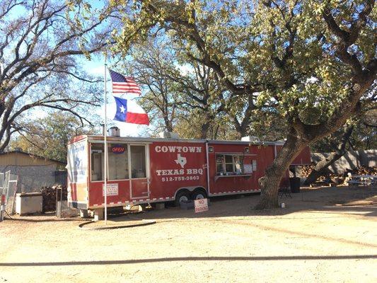 The Red Trailer on 2147