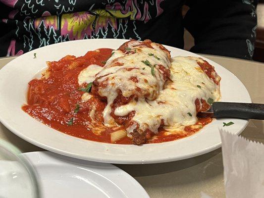 Chicken Parmigiana Entree (chicken night $24, includes salad and cheesecake)