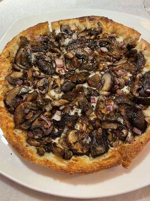 Mad Mushroom Pizza