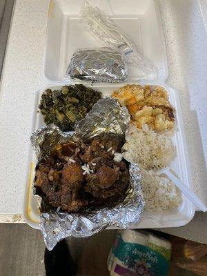 Best oxtails I've eaten since I've been here. Hospitality was excellent. I encourage you to try Oowee Latrece