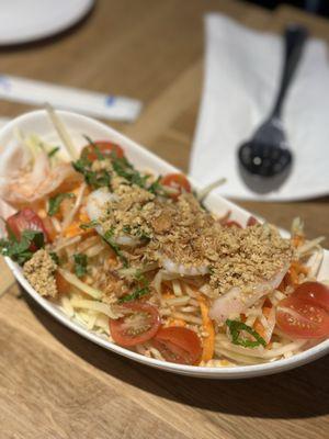 Papaya shrimp salad