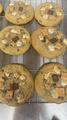 Homemade Campfire Cookies