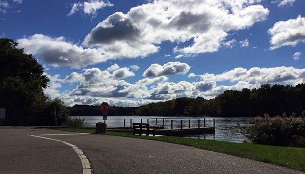 GREAT SHOT IF I HAVE TO SAY SO MYSELF. MOTHER NATURE AT HER FINEST THIS DAY. THIS IS A BOAT LAUNCH ON SE RIVER ROAD THAT IS VERY PRETTY!