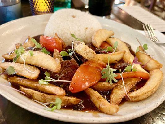 Lomo Saltado