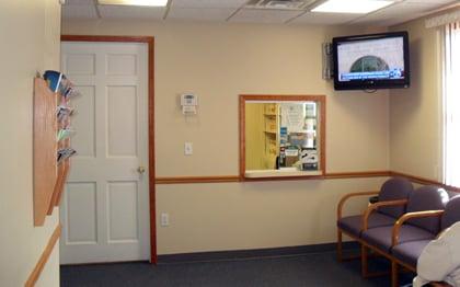 Goodman Dental of Staten Island, NY - waiting room