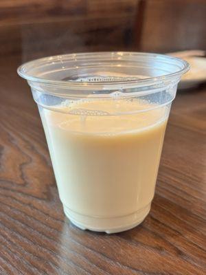 Hot soy bean milk