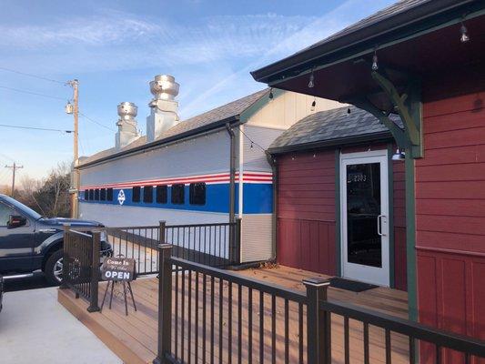 Exterior of the Depot Diner.