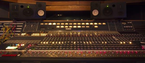 Neve 8038 Console