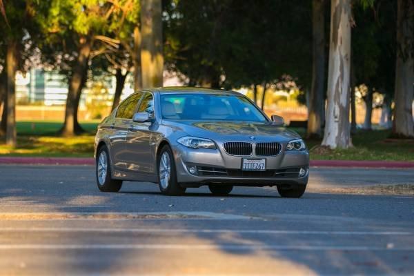 2013 BMW 528i  - Car Sharing