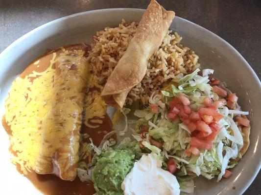 Tostada, chicken enchilada with a falta.