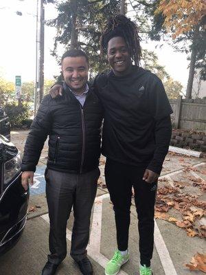 Seahawks preferred #1 Limousine Service in Seattle of 2018. Pics with Shaquill Griffin #26.