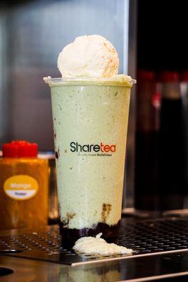 Matcha Red Bean Ice Blended with Ice Cream is ADDICTIVE!