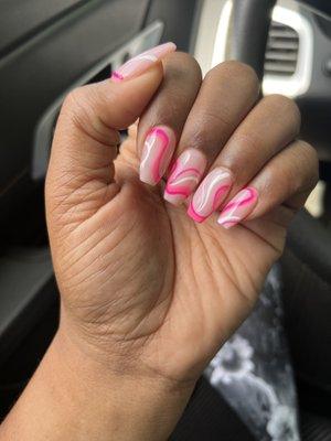 Queen nails always delivers. I can find a design, show them and they execute every time.