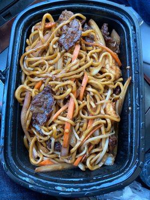 Combination Lo Mein Noodles without Chicken