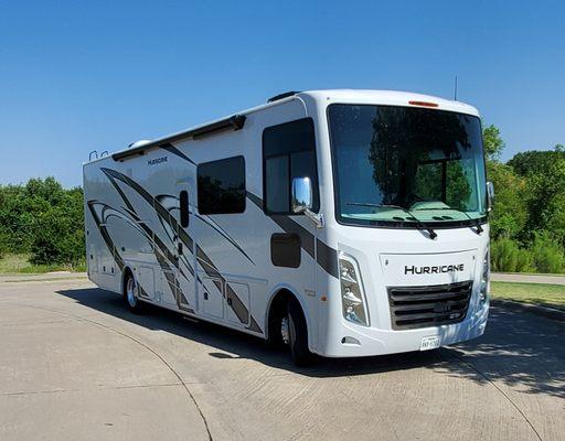 2023 Thor Hurricane 34J 36ft Class A