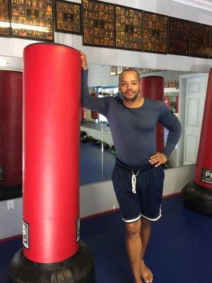 Donald Faison boxing at @fightfactory with Master Sayed