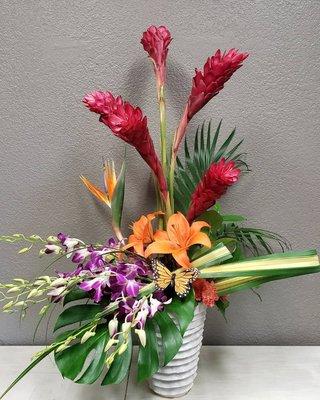 Custom tropical design by Sedona Mountain High Flowers