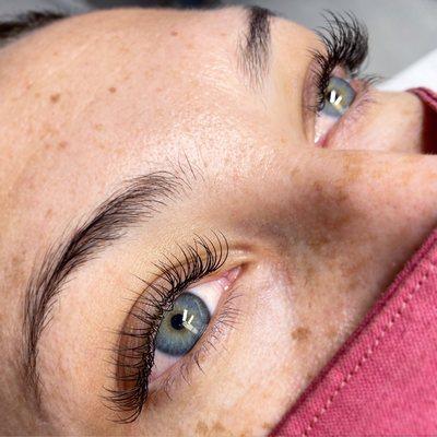 Classic Eyelash Extensions
Natural looks that still make a HUGE difference!