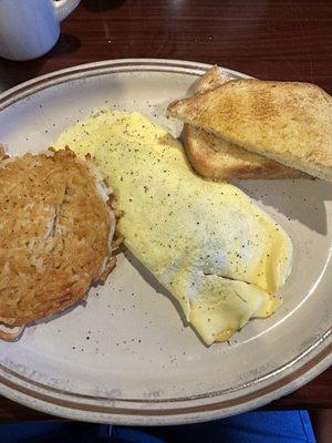 Sausage and cheese omelette with hash browns