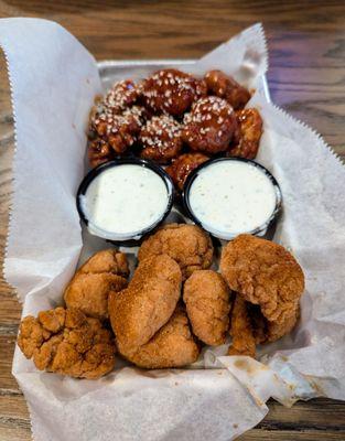 Primanti Brothers Restaurant in Linthicum, Maryland. Boneless wing Monday night special.