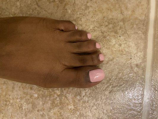 Rounded big toe/Gel pedi - I asked for square