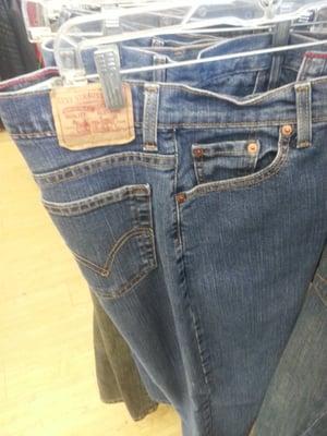 Mens Levi's $6