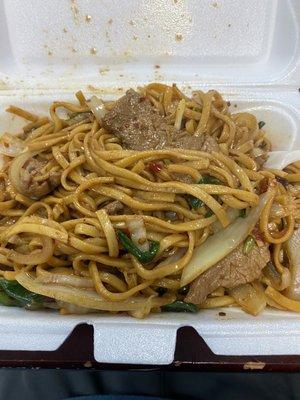 Beef Lo Mein. (Mine)