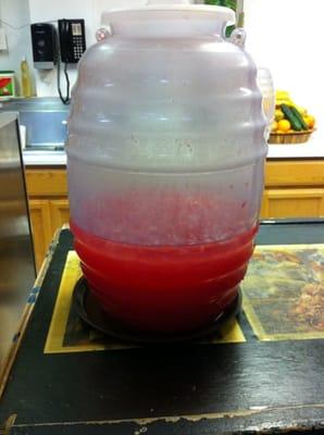 Agua de Fresa (strawberry water)