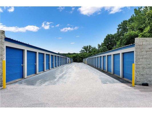 Interior Units - Storage Express at 6324 State Road 37, Mitchell, IN 47446