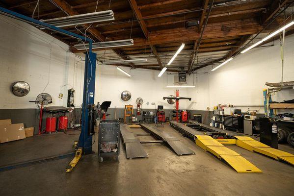 Wide Shot of Body Repair Area