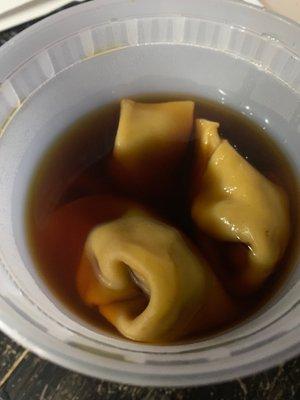 Wonton soup