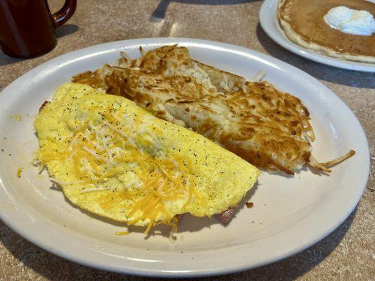 Ham and cheese omlet