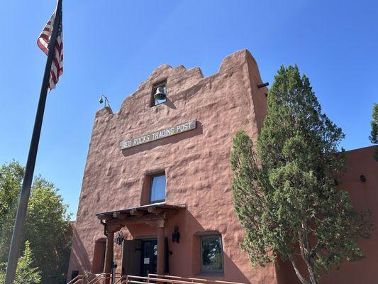 Red Rocks Trading Post