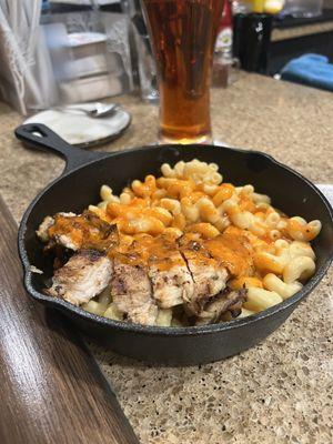 Buffalo Mac and cheese