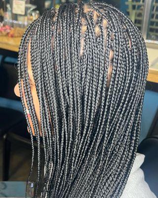 Small knotless braids