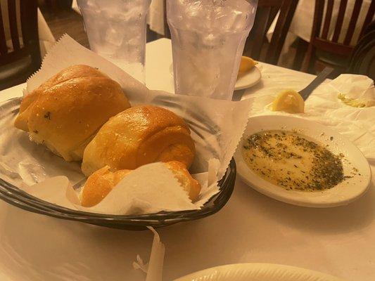 Bread with olive oil garlic basil