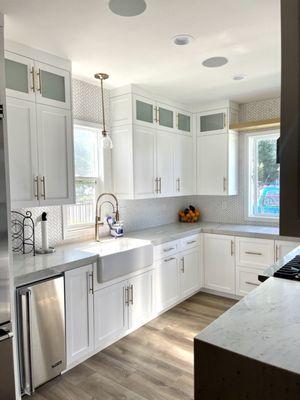 Where rustic charm meets modern convenience! This is our custom kitchen built-in farmers sink.