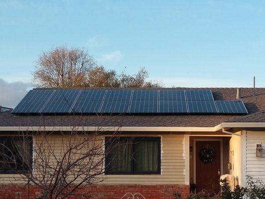 SUNPOWER 400 Watts-solar panels and new roof.