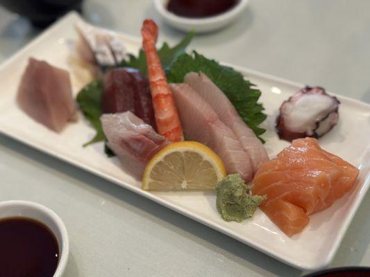 Sashimi combo