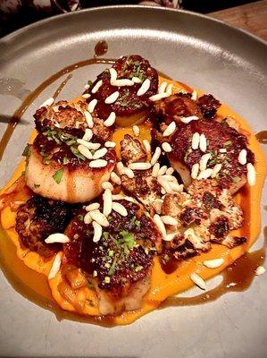 Seared Atlantic Scallops, Carrot-Cardamom Purée, Tamarind Chutney, Pickled Cauliflower, Onion Chutney, Puffed Rice, Cumin, Cilantro