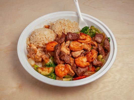 Hibachi Steak, Shrimp and Chicken. Freshly made to order. 100% halal