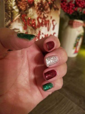 Christmas shellac nails