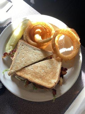 BLT with onion rings